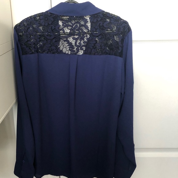 NWOT Express Portofino Blouse - Picture 3 of 3
